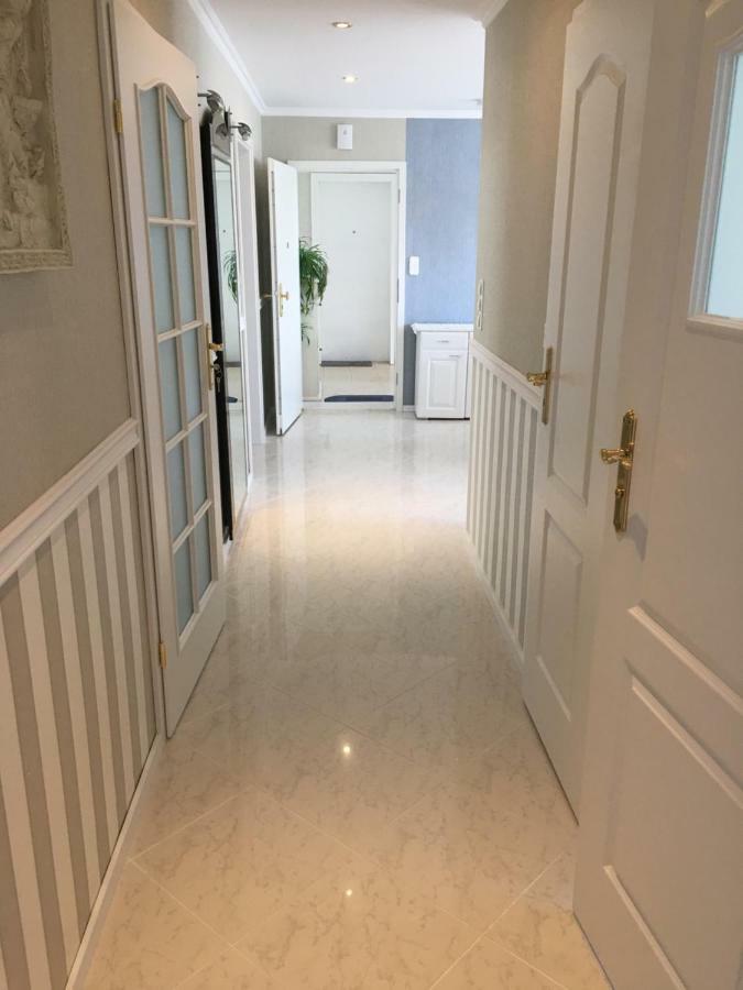 5 Sterne Ferienwohnung Cattaleya Emden Exterior foto